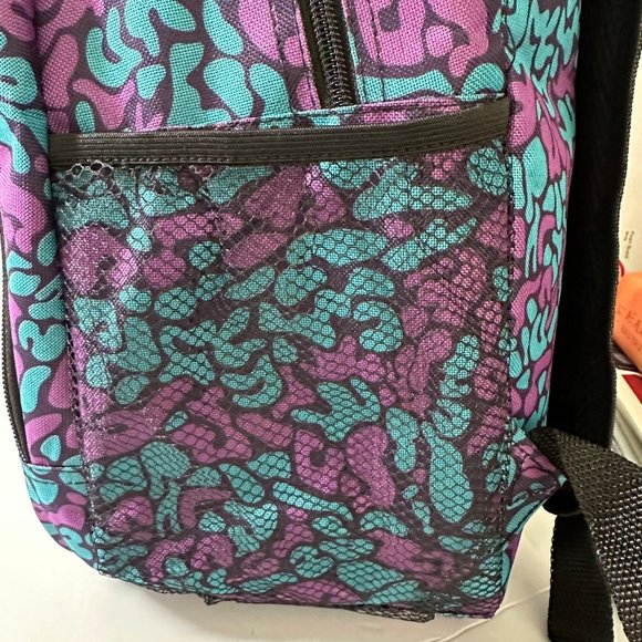 Blu School Supplies 17" Assorted Colors Intermediate Backpack Book Bag NWT - Picture 3 of 6